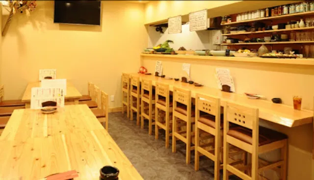 呑み食い処 春夏冬家（あきないや）