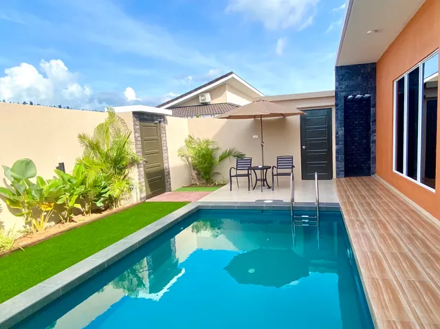 The Paddy Field Pool Villas