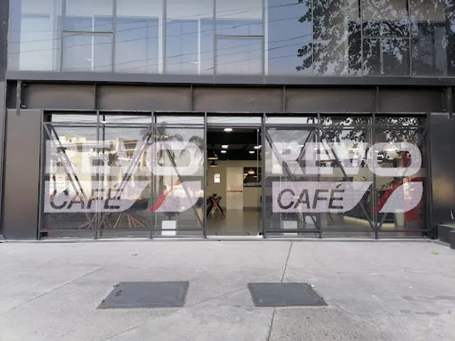REVO CAFÉ