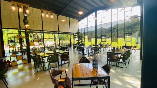 有水居創意餐坊