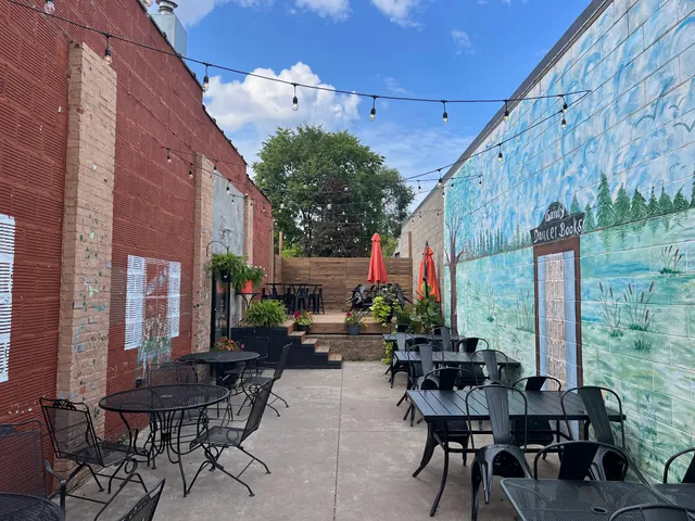 Fusion Bistro Cafe Market