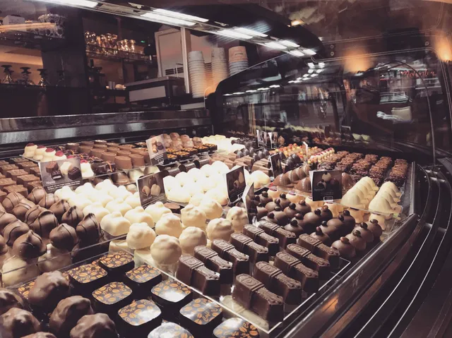 Ice cream Melba Lino