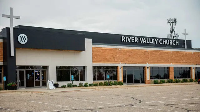 River Valley Church - Apple Valley Campus