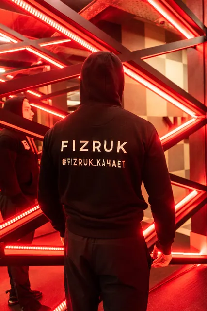 Fizruk, Fitnes-Klub