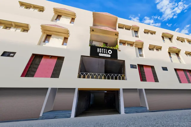 Hotel O Paradise Circle