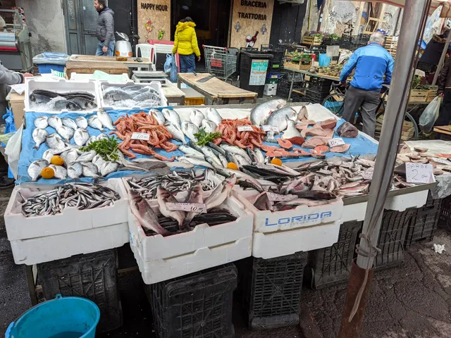 Fish marketplace