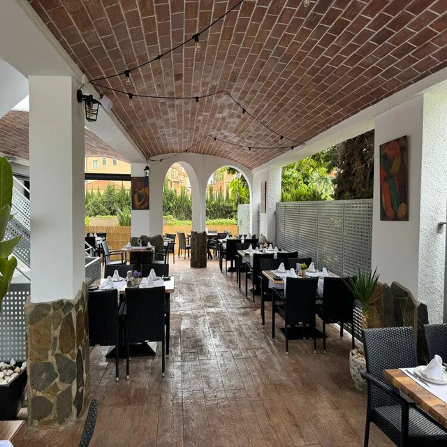 COTO STEAK HOUSE & RESTAURANTE