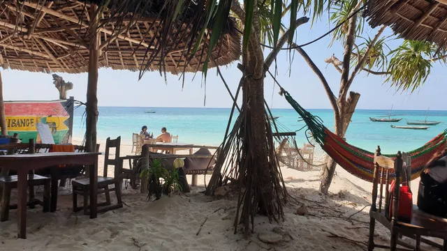 Kajibange BAR & Guest House