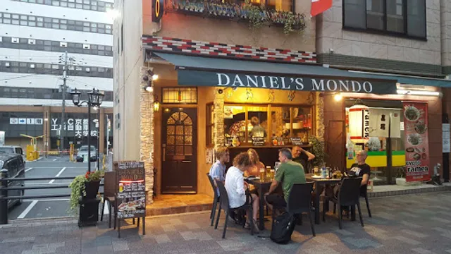 DANIEL'S MONDO ダニエルズモンド