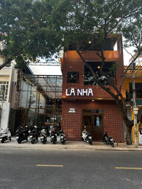 라냐 Là Nhà