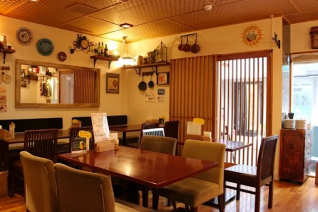 Nikusakaba Bisutorootokomaeminamikoshigayahonten