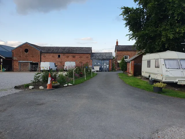 Yatehouse Farm Camping & Caravan Park