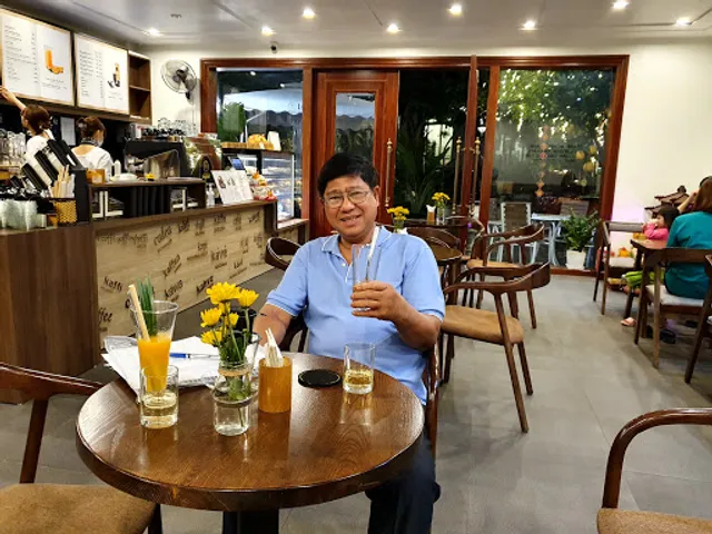 Trung Nguyên Legend Coffee