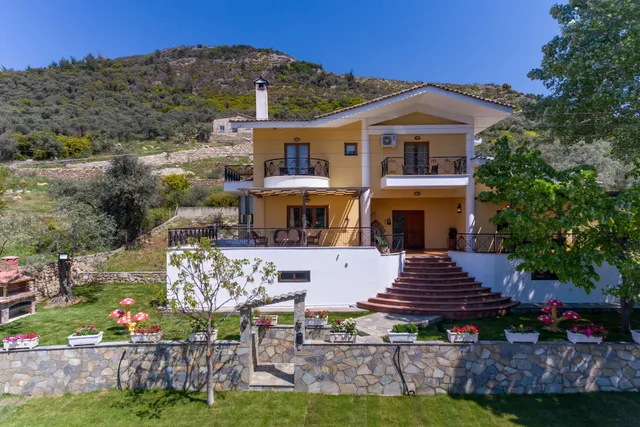 Villa Loridis