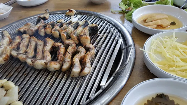 노다지풍천장어민물매운탕