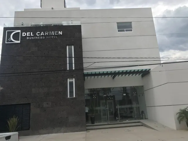 DEL CARMEN BUSINESS HOTEL