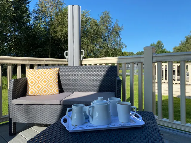 The Yorkshire Burrow Lodge with Hot tub