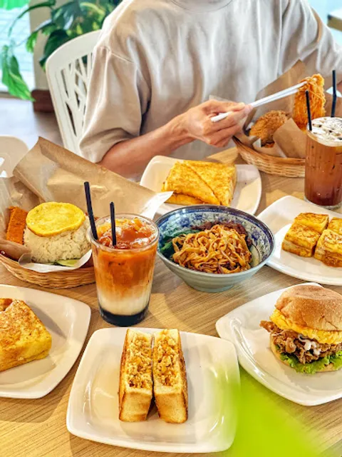 Eat Toast Johor Jaya