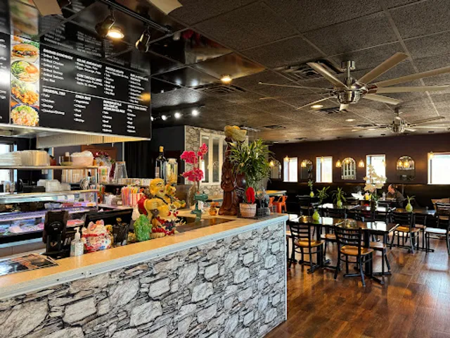 Phở Saigon Cafe Restaurant