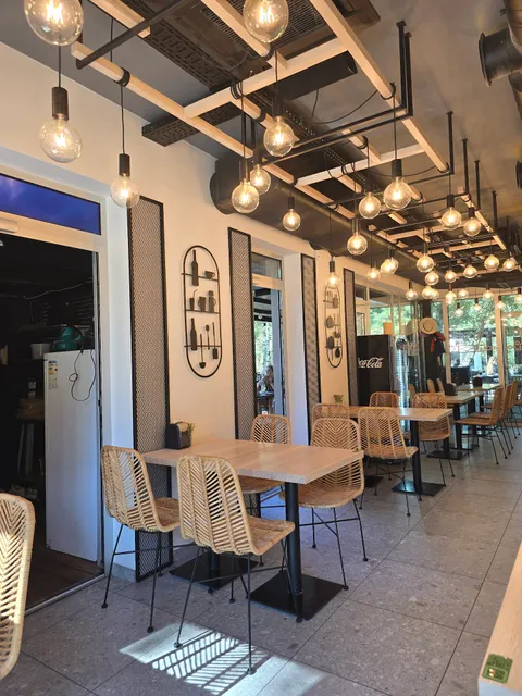 Restoranas Mama sakė paeis