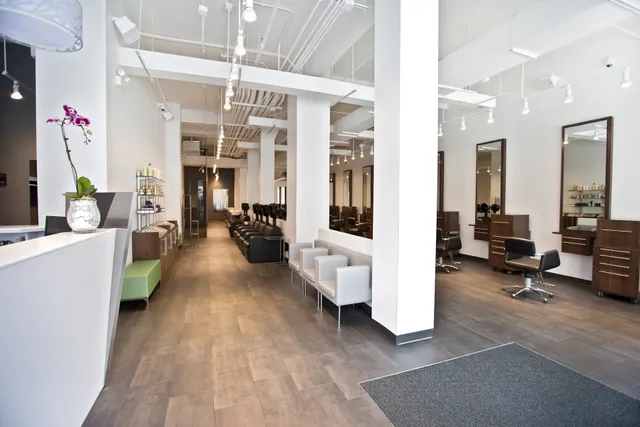 Van Cleef Hair Studio