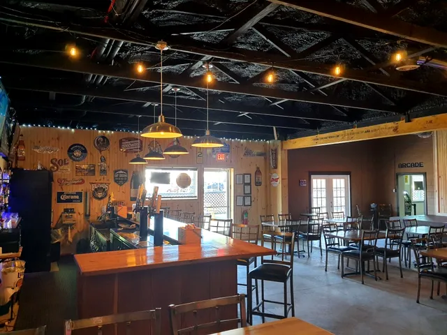 Between The Lakes Tap House