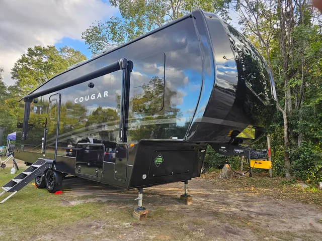 Ashford Plaza Shopping Center