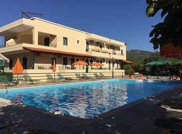 GEFYRA HOTEL
