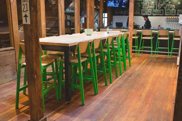 Mammoth Burger Company