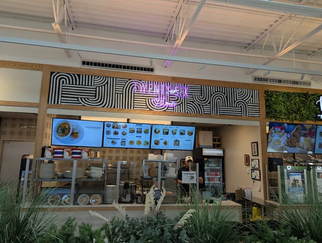 26 Thai Kitchen (The Forum)