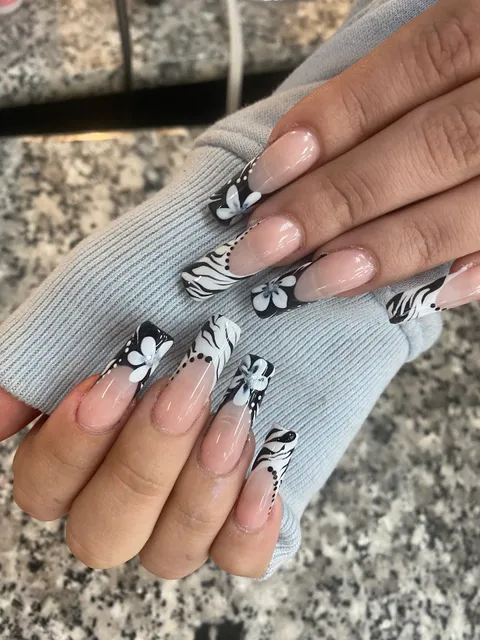 Rose Sally Nails & spa