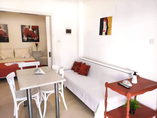 Stathoris Family Villa