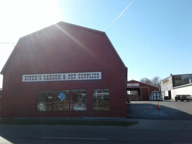 Diver's Garden and Pet Supplies