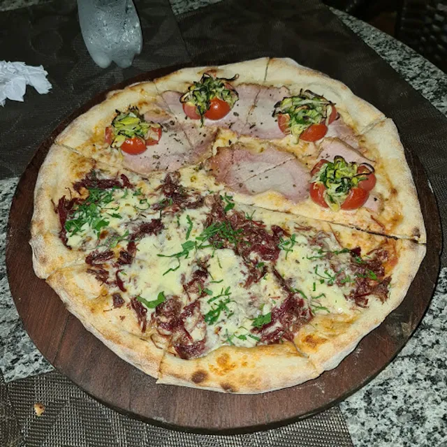 Noi Tre Pizzeria