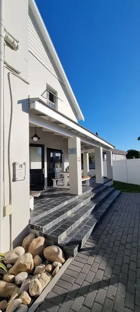 23 on Glen Guest House