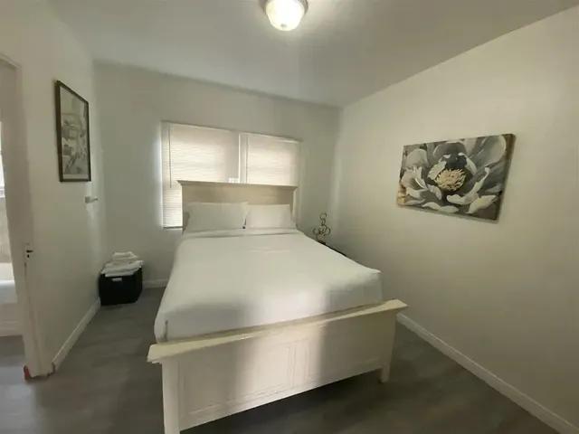 Orange Tree Cottages Downtown