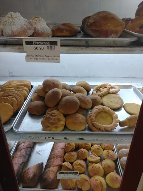 PANADERIA Y RESTAURANTE LA VIENESA