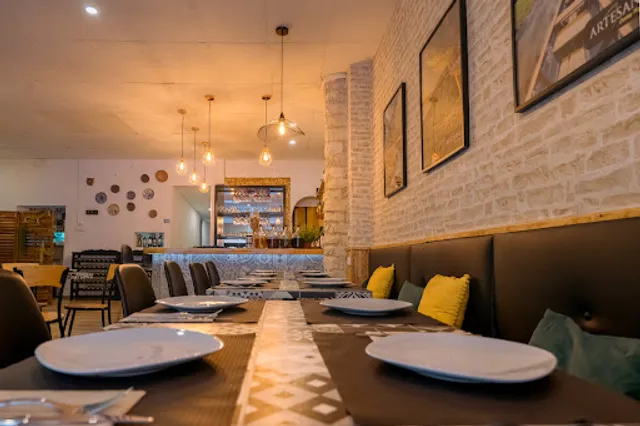 Artesana Cocina Peruana