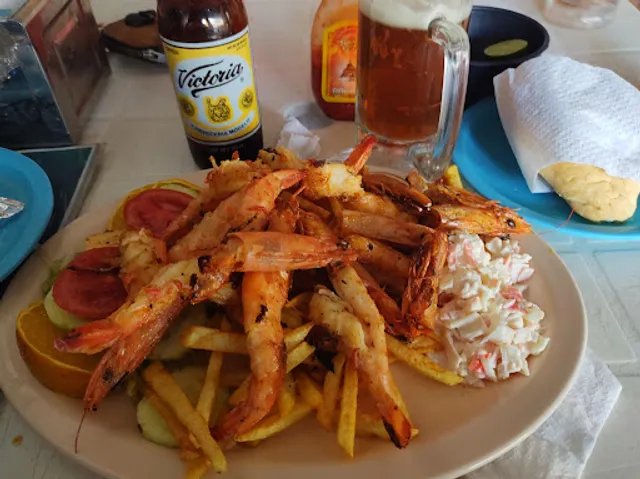 PESCADOS Y MARISCOS LOS 2 TIBURONES