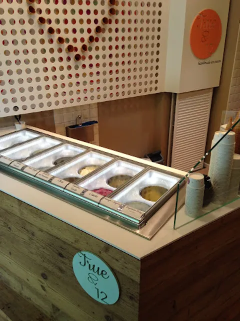 True & 12 Handmade Ice Cream