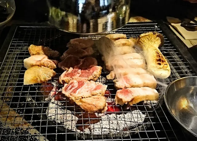 Yuktongryeong Myeongdong Main