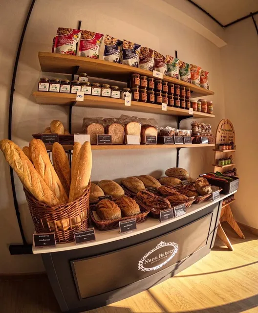 Nana Bakery Ruamchok นานาเบเกอรี่รวมโชค