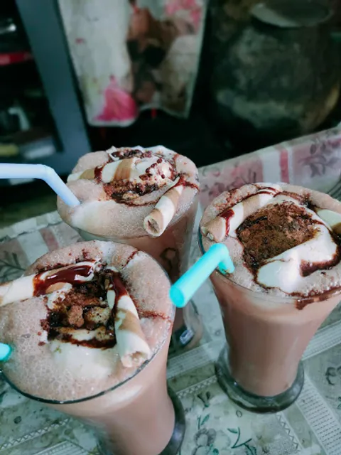 Maa Santoshi Lassi & Juice Center