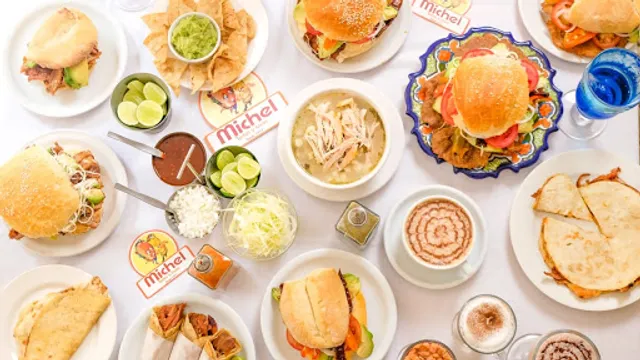 Michel Tortas y Tacos