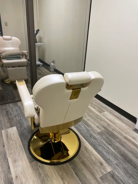 Lydia153 Houston | #1 SCALP SPA & FACIAL SPA | Glass Facial, Healthy Scalp | New Trend & Medical-Grade | 25+ Years K-Beauty