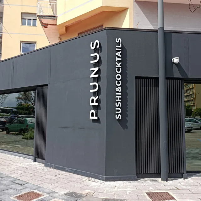 Prunus - Sushi & Cocktails