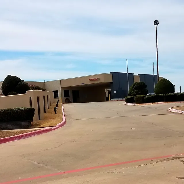 Paris Regional Medical Center