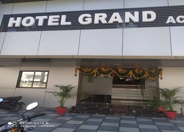 Hotel Grand