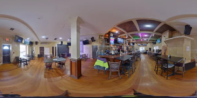 Three Levels Lounge & Sports Bar