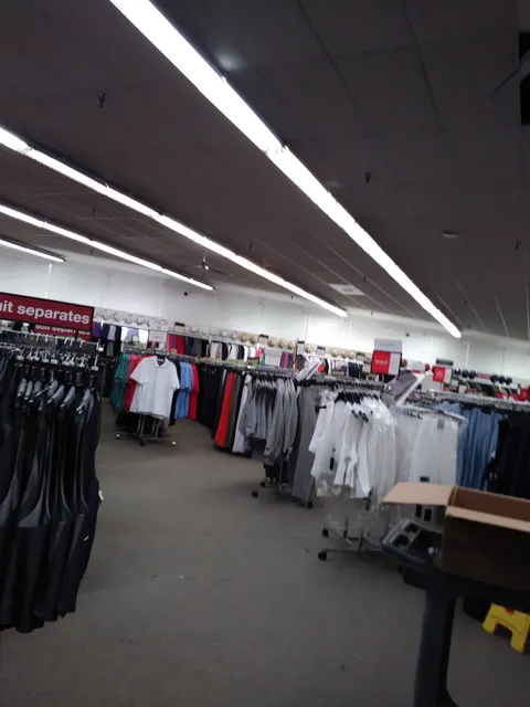 K&G Fashion Superstore